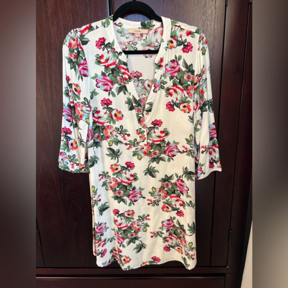 * Lark&Ro Dress